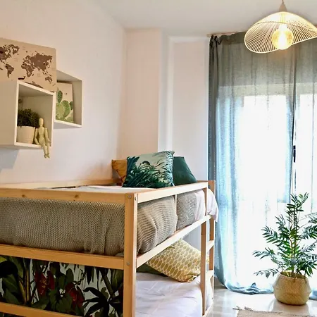 Giralda Center. Best Location. San Bernardo * Séville
